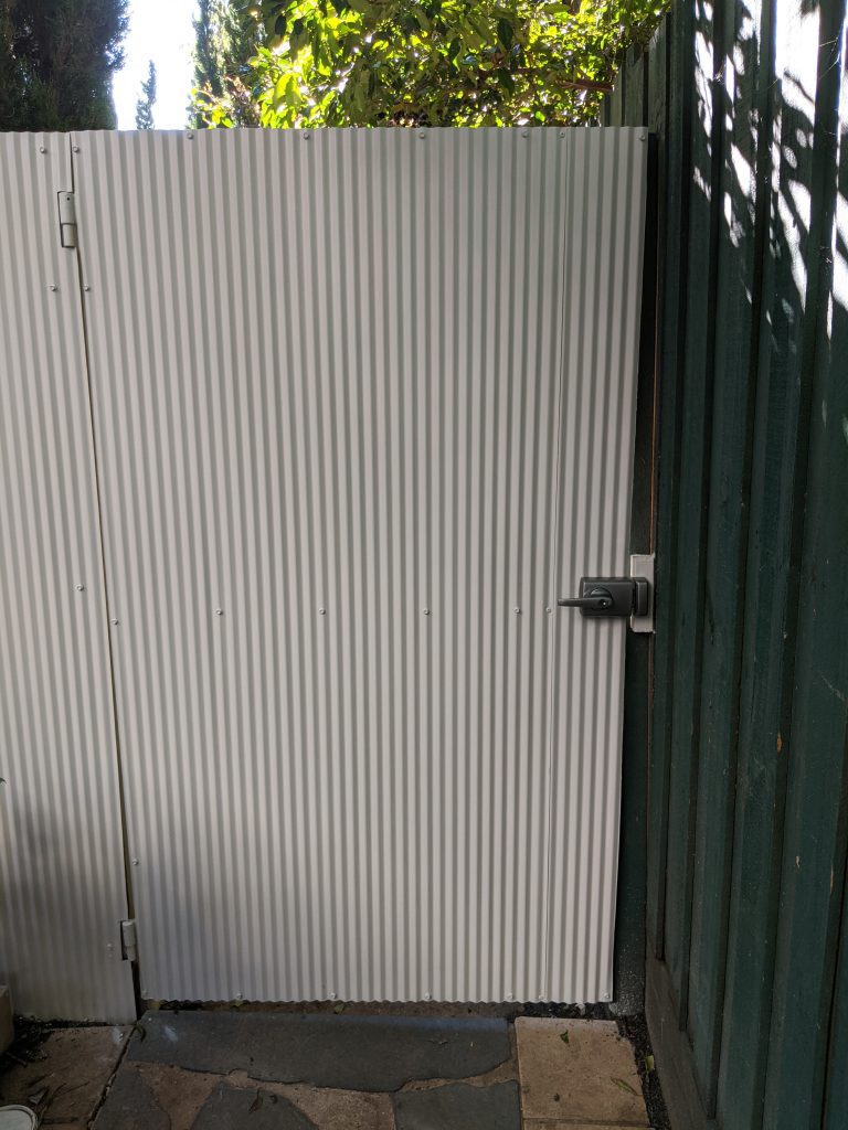 Side gate repair Melbourne. 